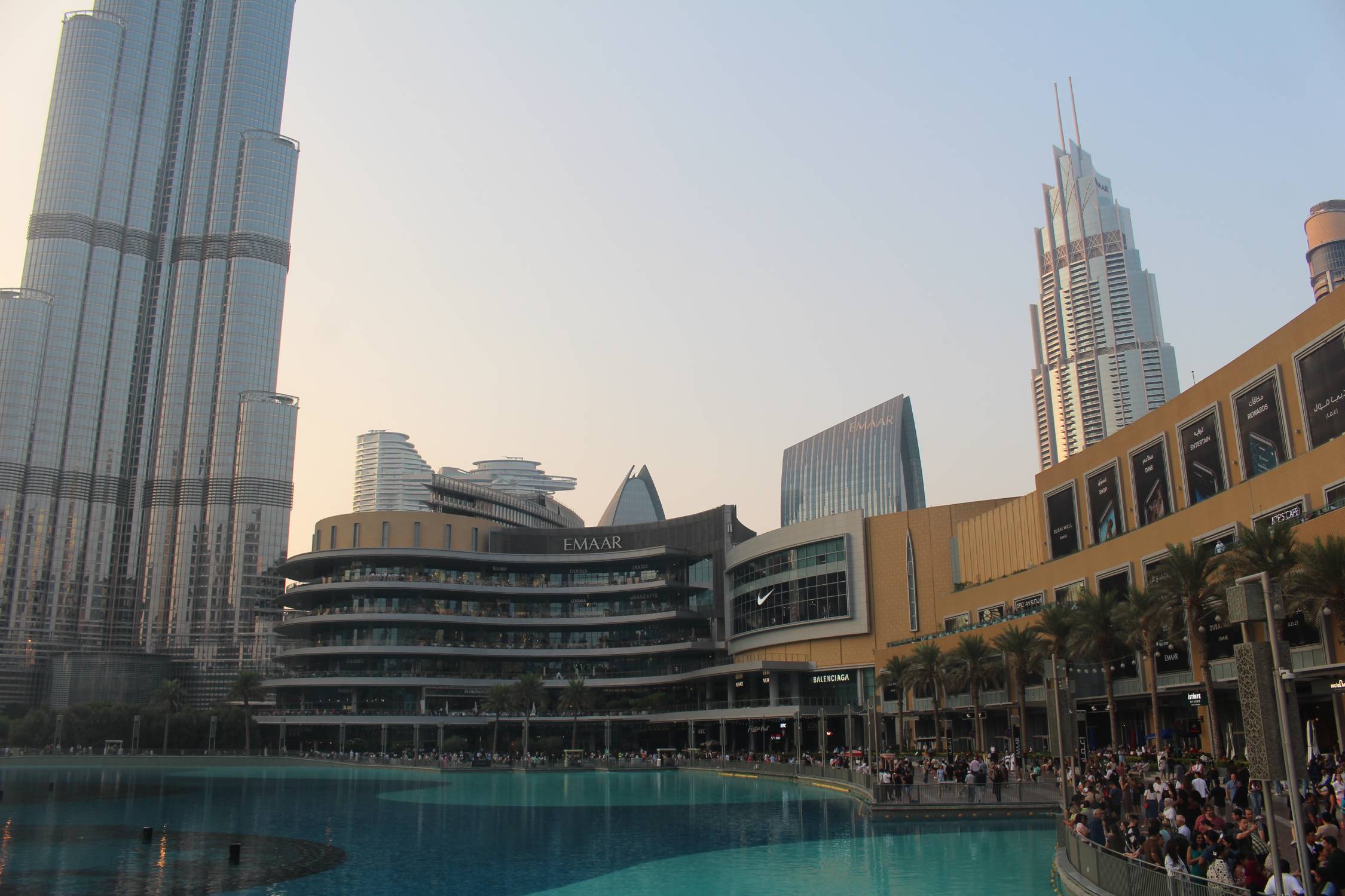 Duba&iuml; Mall, le soir