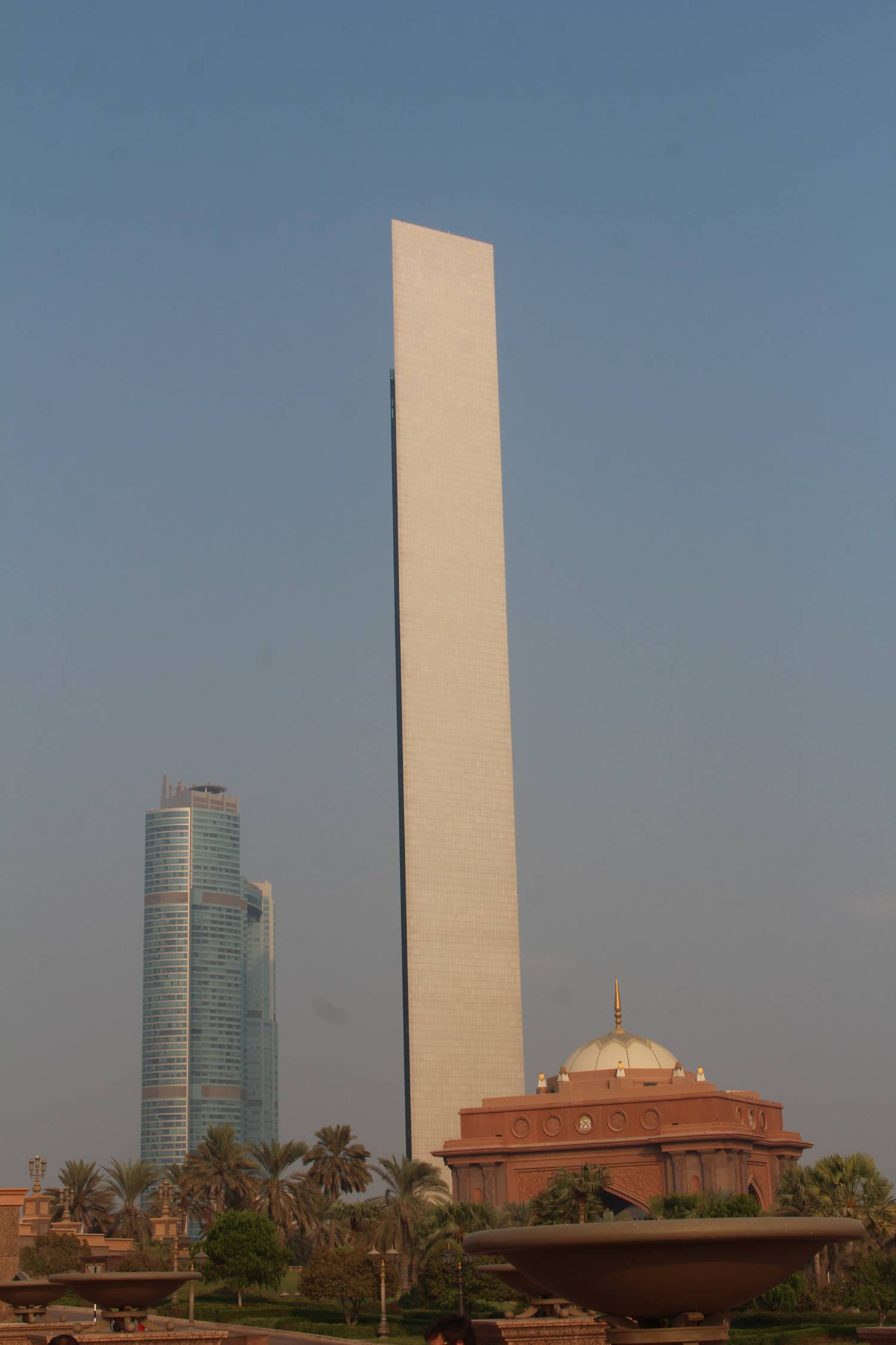 Abou Dhabi, tour Adnoc