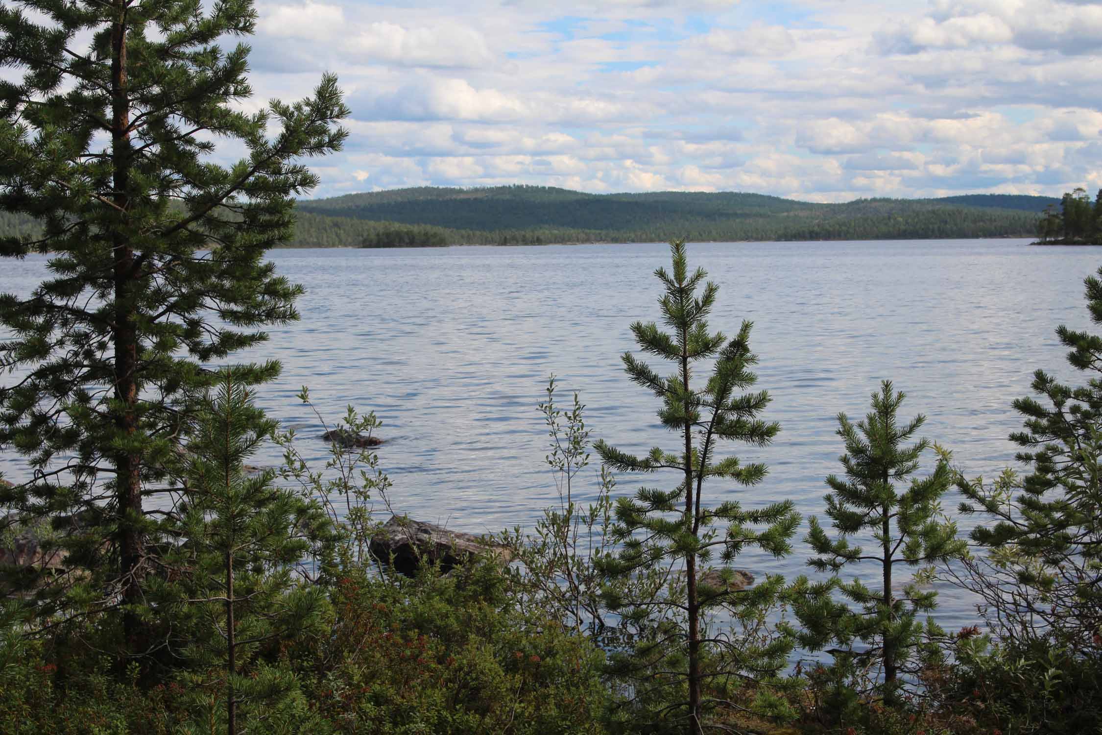 Laponie, lac Inari, paysage