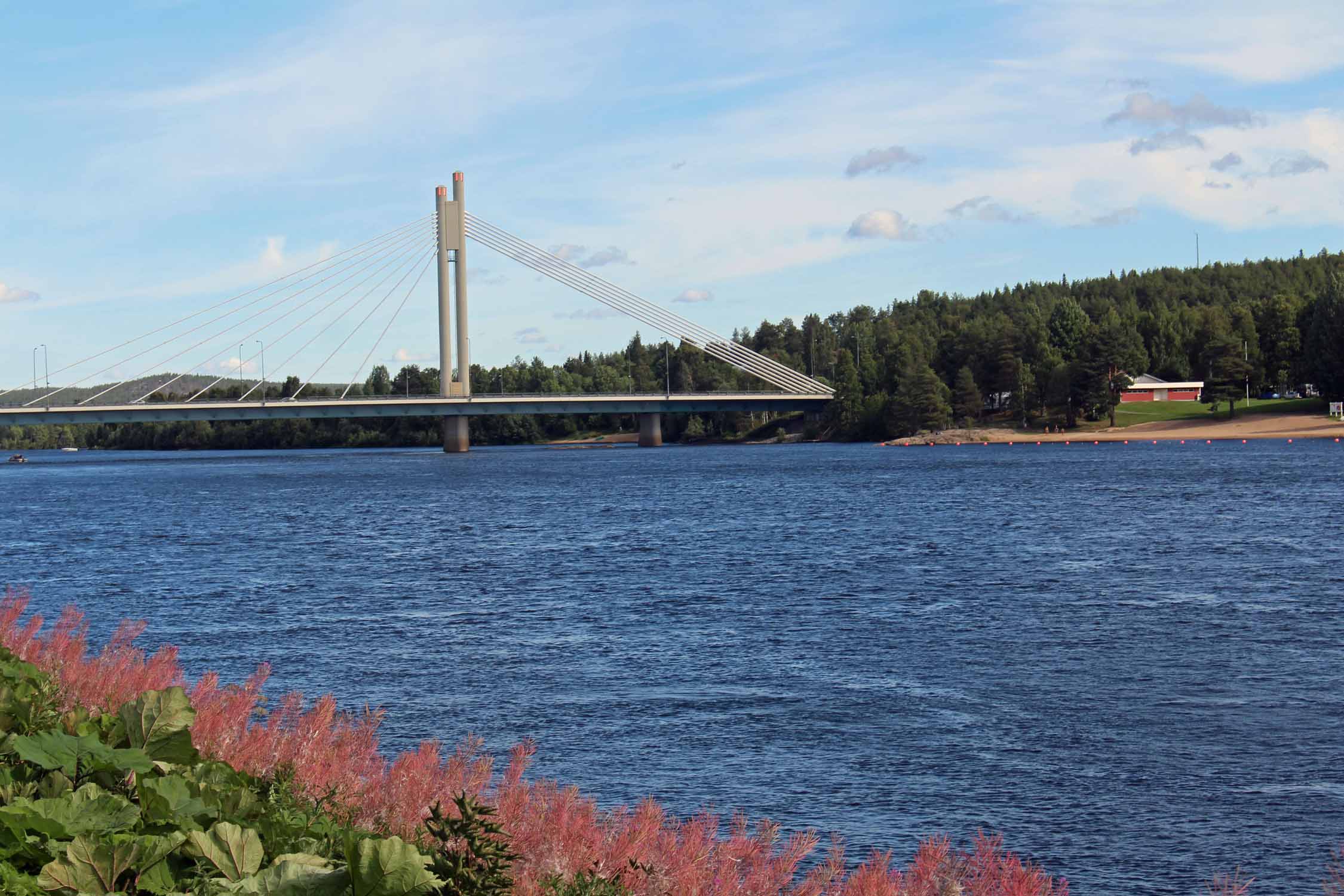 Laponie, Rovaniemi, pont des Bougies