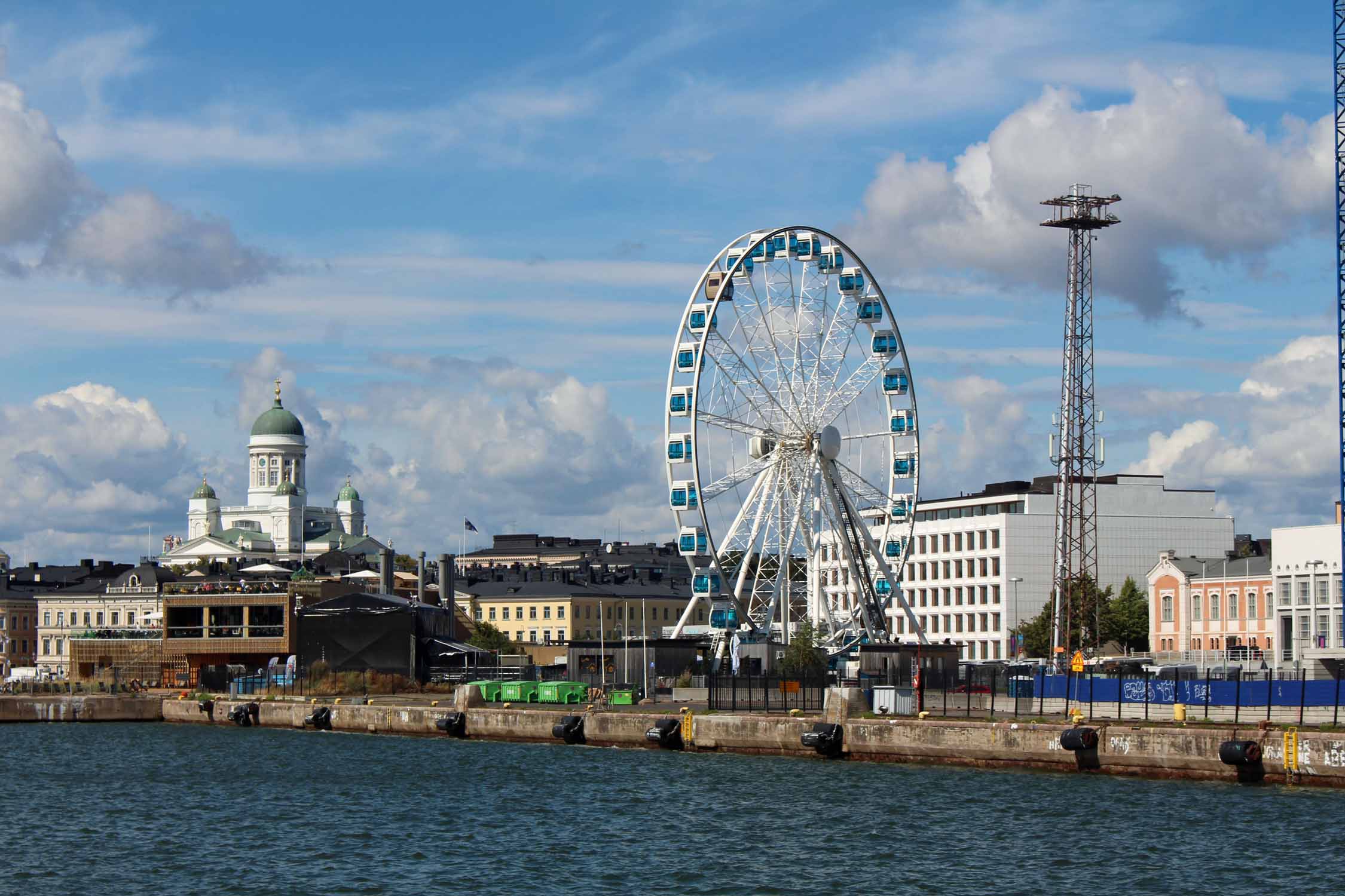 Helsinki, grande roue, cathédrale luthérienne