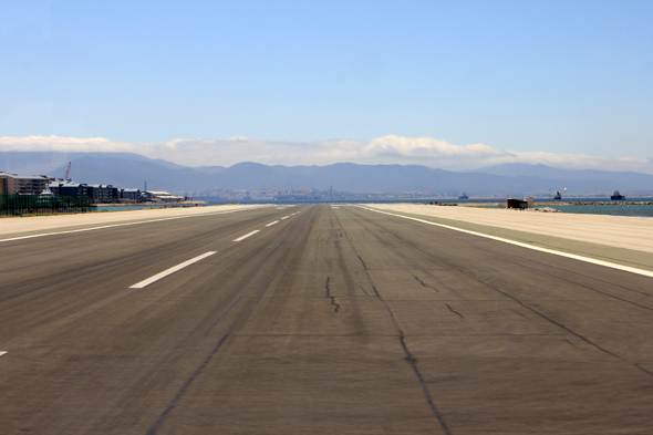 Gibraltar, aéroport