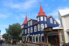 Islande, Akureyri, maison Caf&eacute; bleu