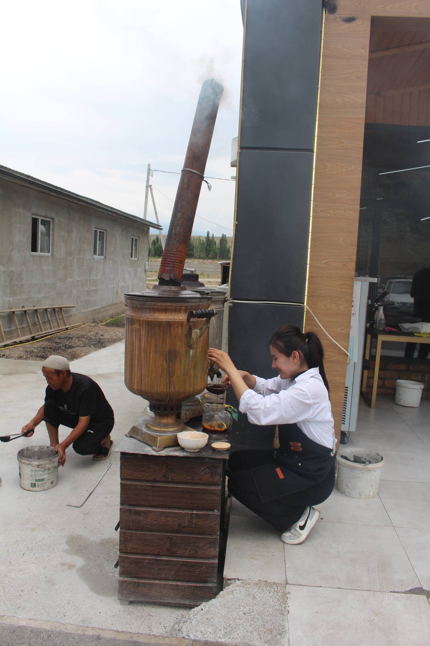 Jil-Aryk, samovar