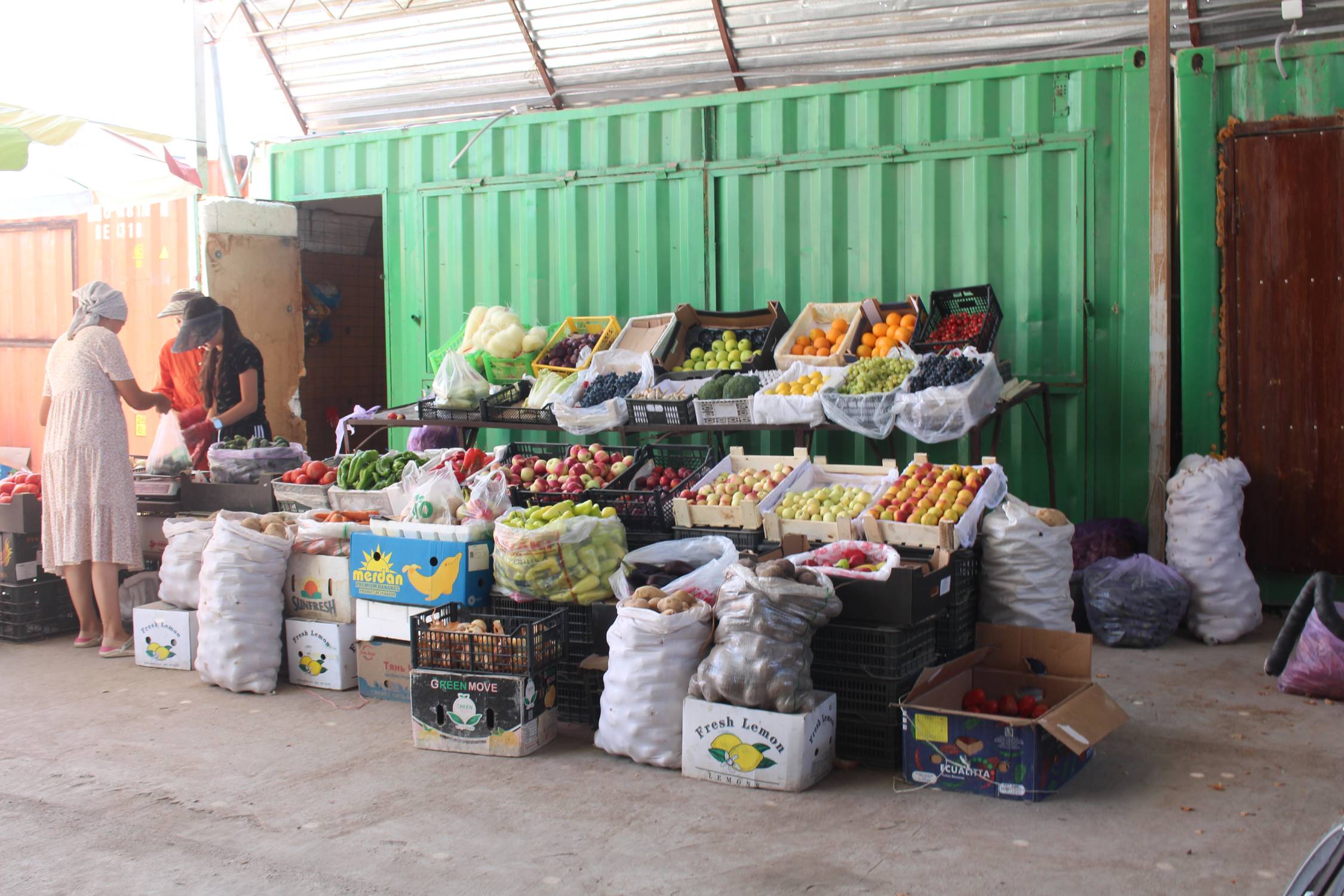 Kochkor, bazar