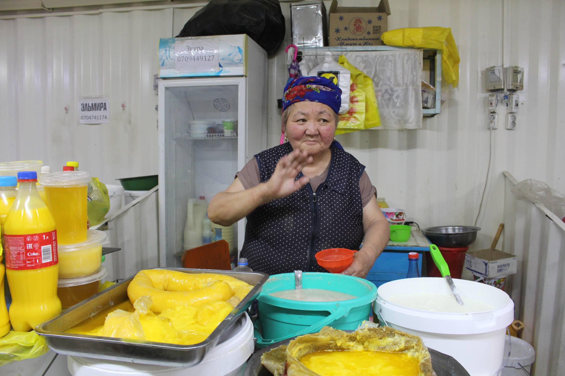 Naryn, bazar femme Kyrghize