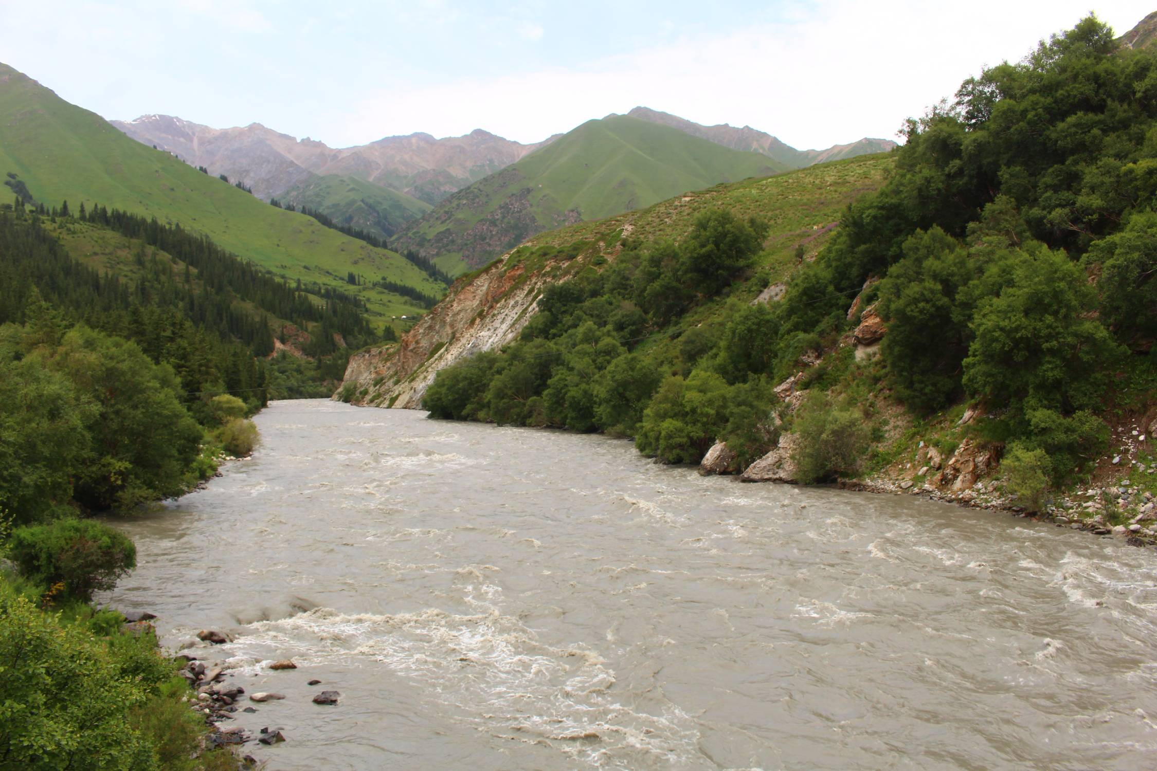Eki Naryn, rivi&egrave;re