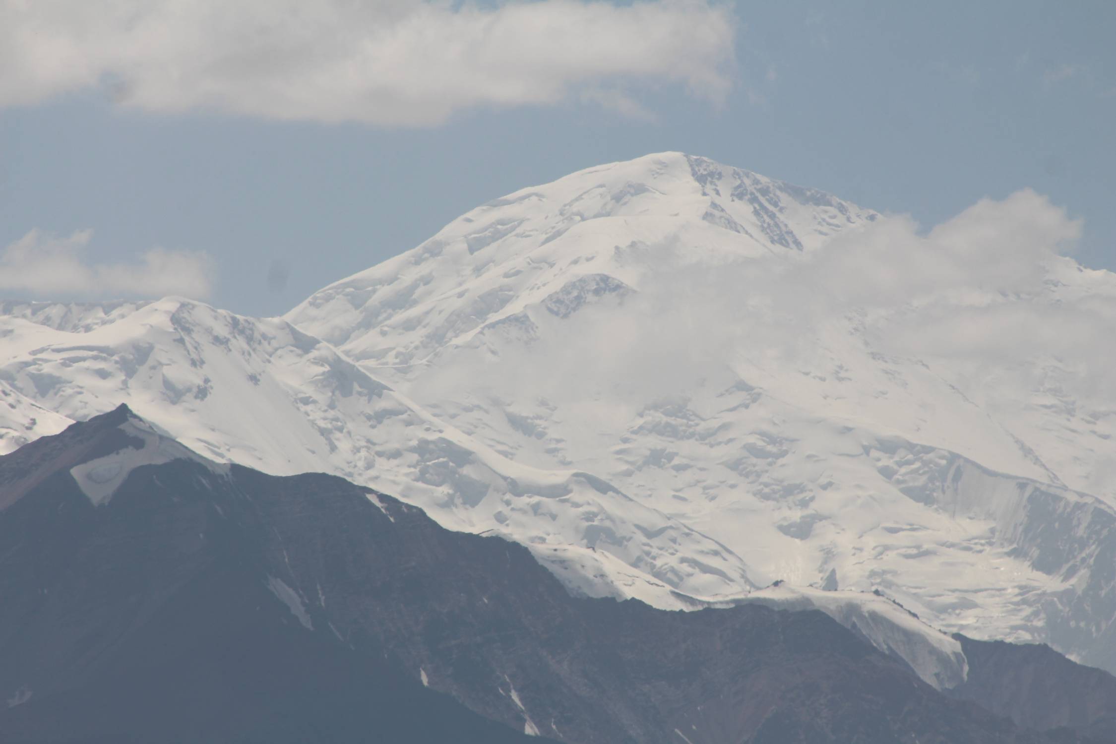 Cha&icirc;ne du Pamir, Pic L&eacute;nine