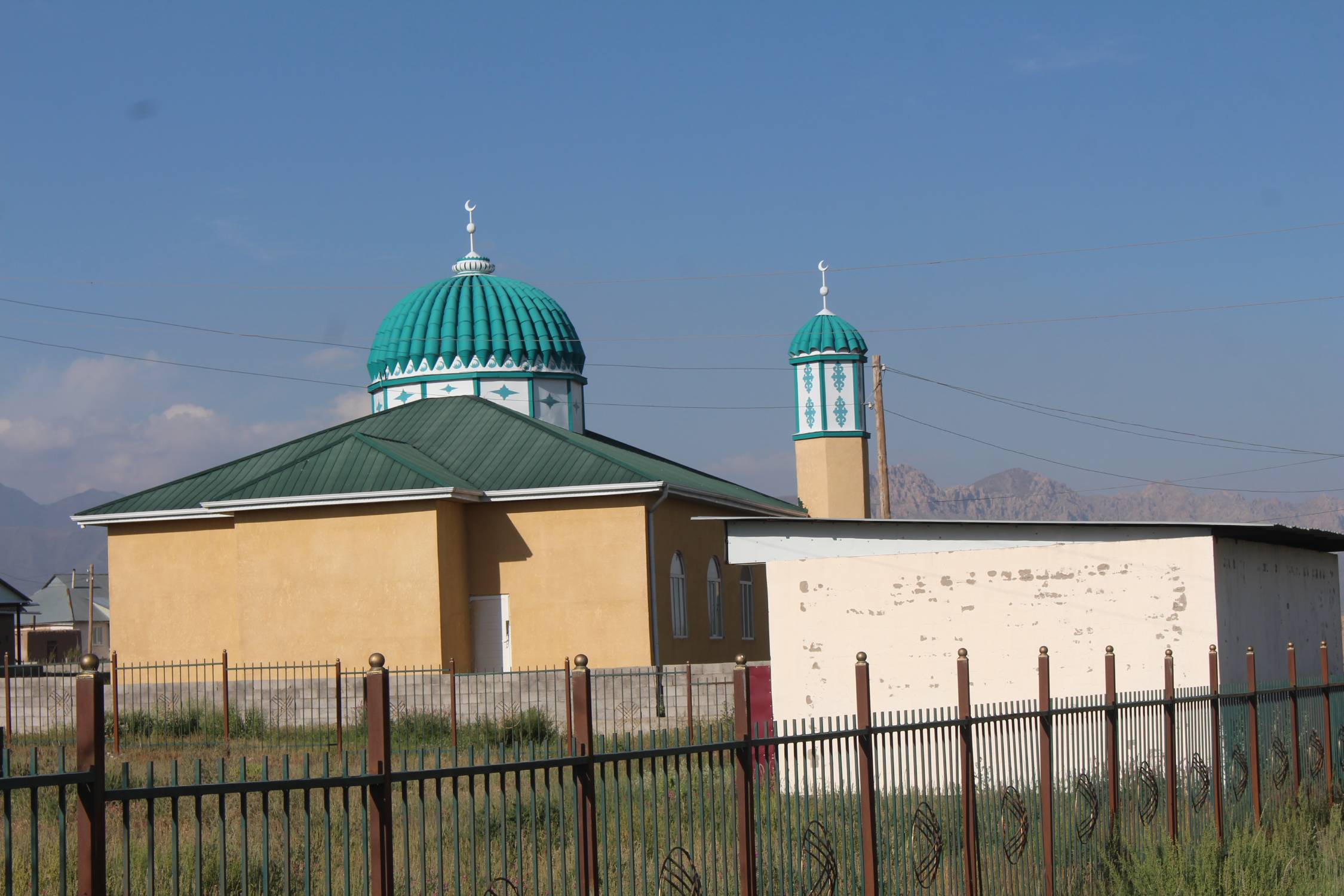 Sary-Mogol, mosqu&eacute;e Moldo Zhorobek