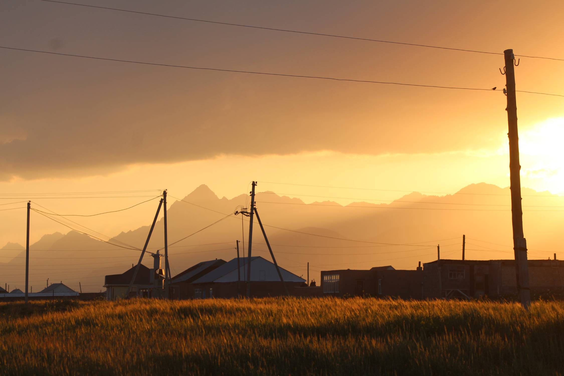 Sary-Mogol, coucher de soleil