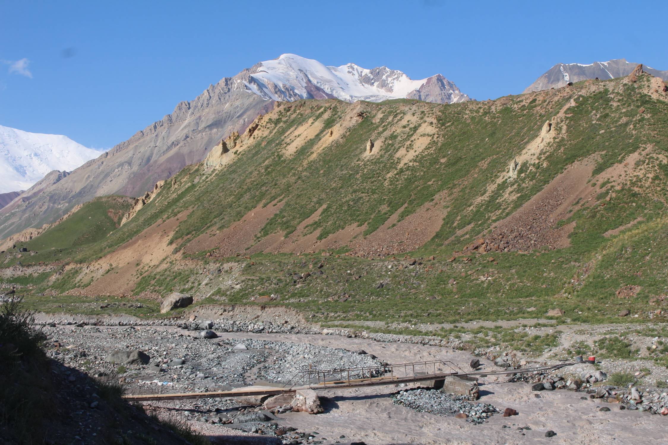 Vall&eacute;e d'Achik Tash, pont