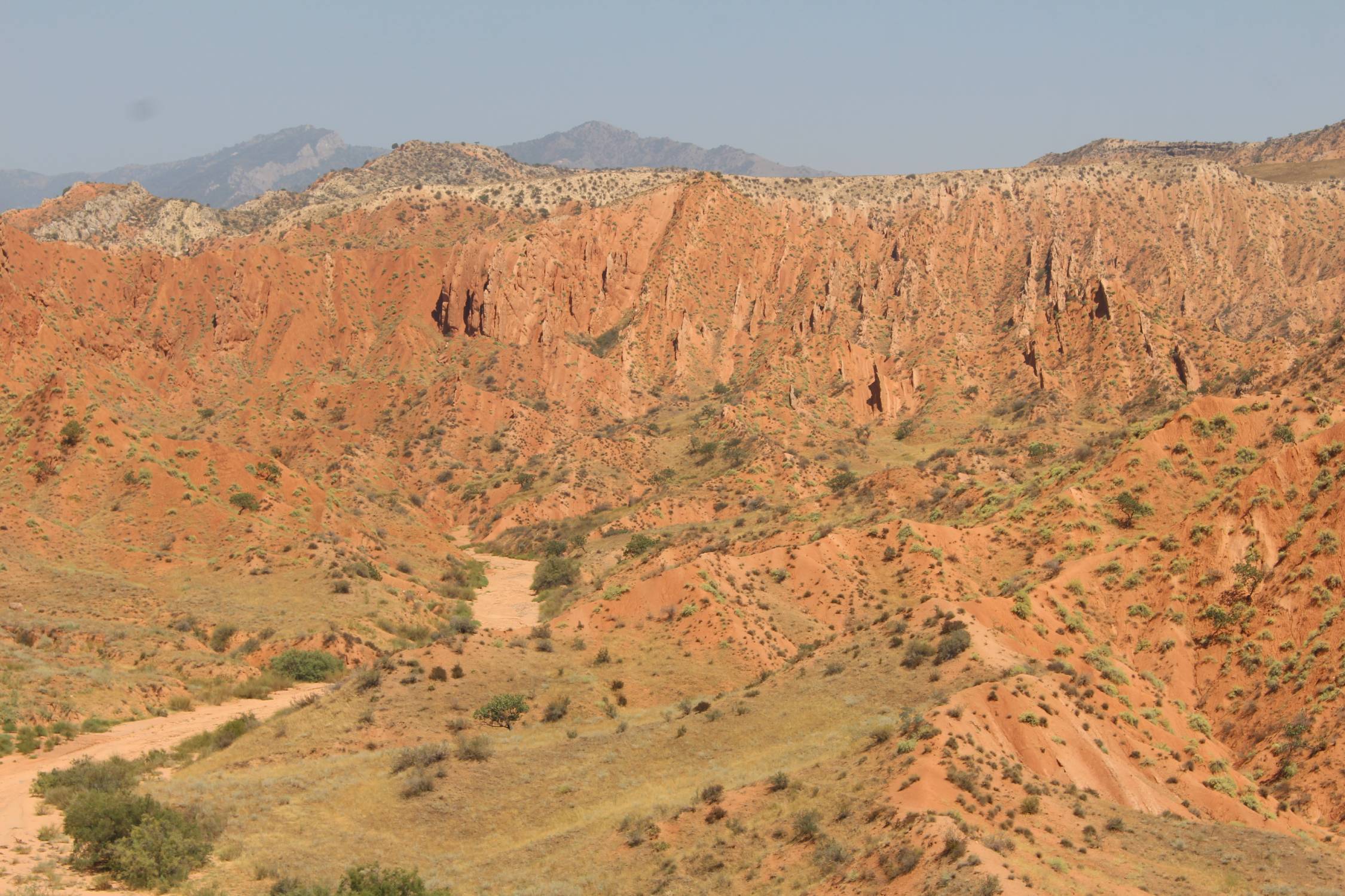 Tach-Koumyr, paysage color&eacute;