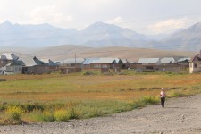 Sary-Mogol, piste