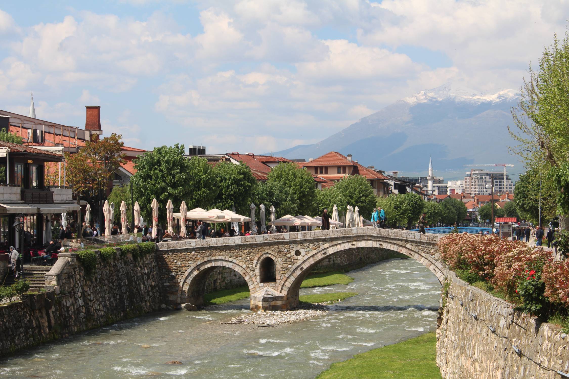 Prizren, Pont de pierre, rivi&egrave;re