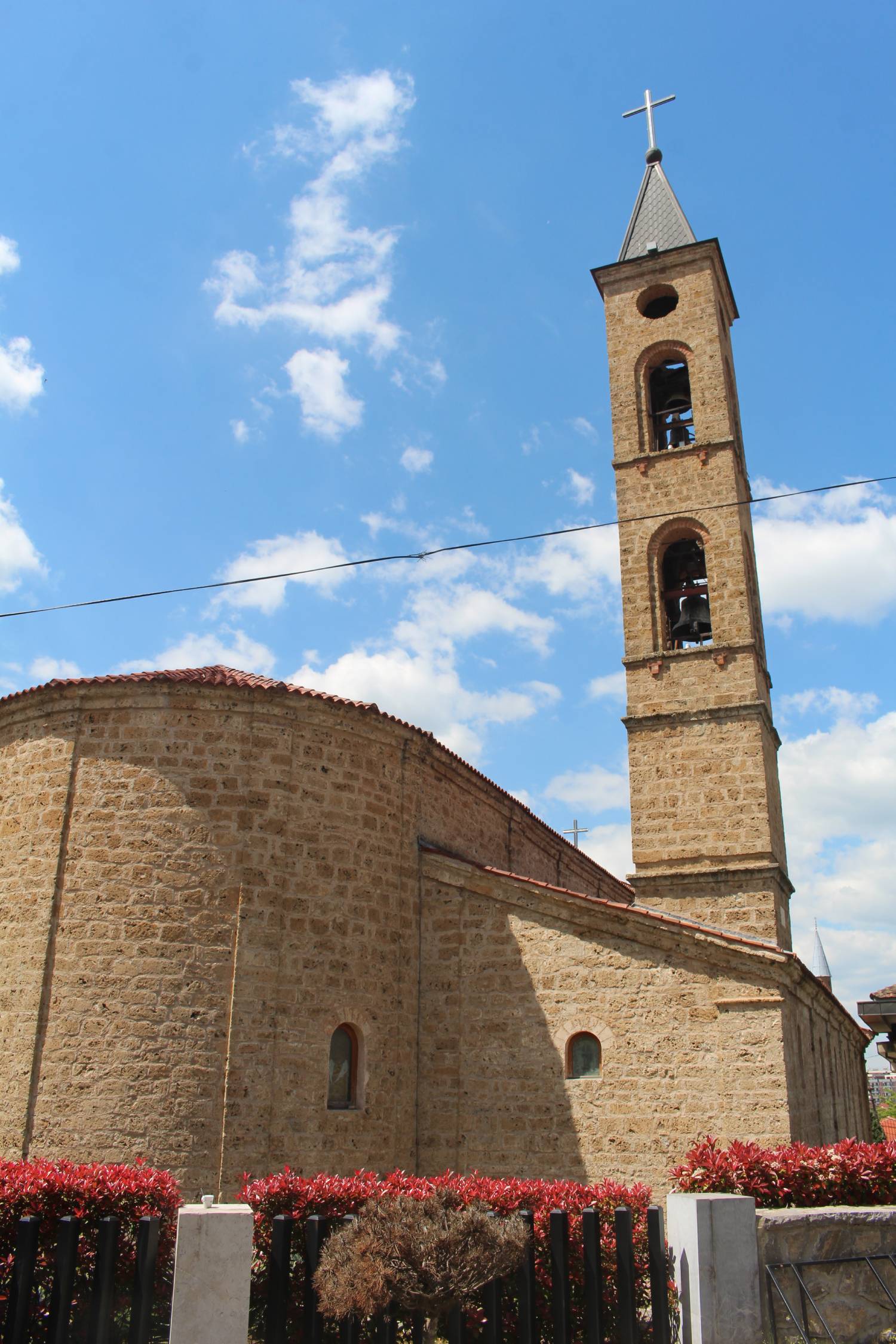 Prizren, cath&eacute;drale Notre-Dame du Perp&eacute;tuel Secours, campanile