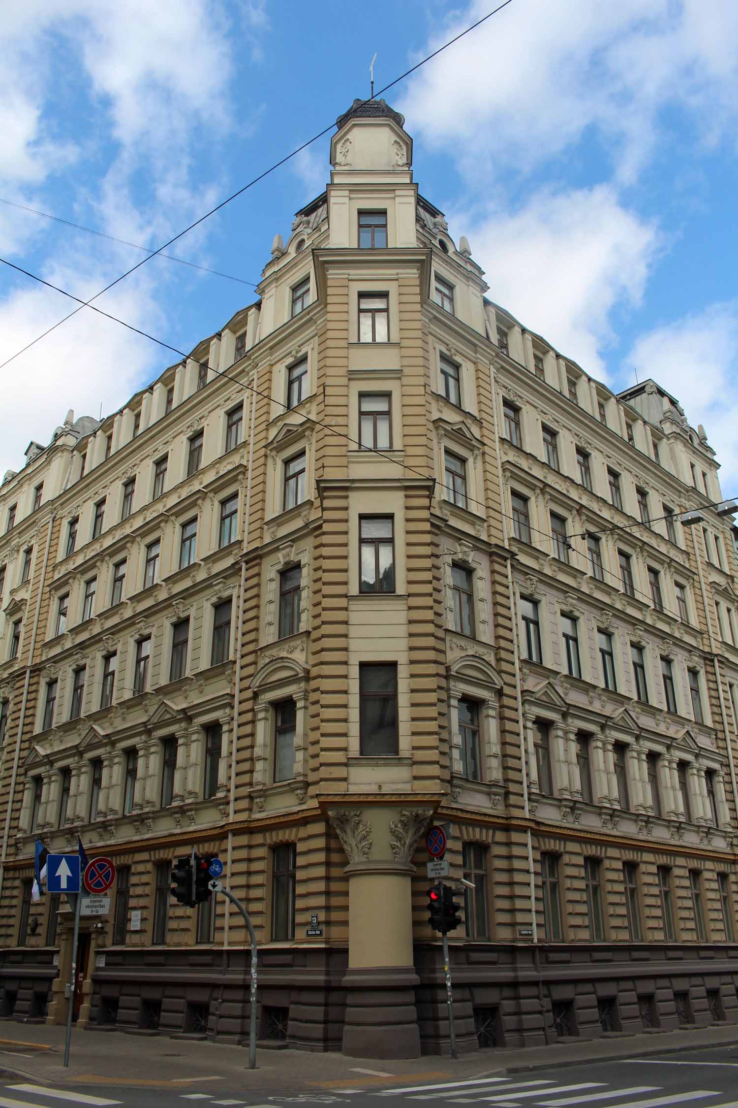 Riga, Art Nouveau, rue Lacplesa iela, Skolas iela