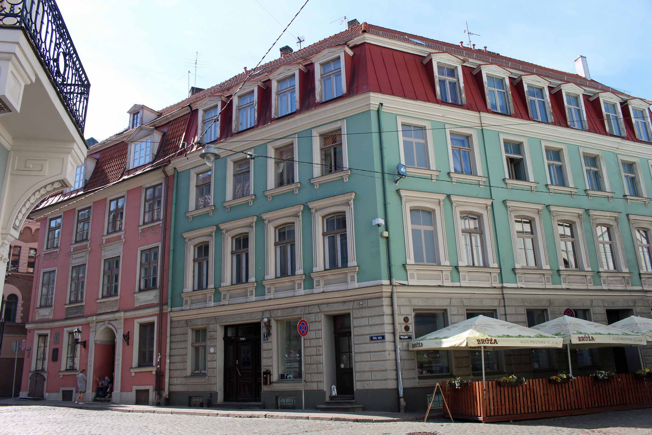 Riga, bâtiments colorés vert