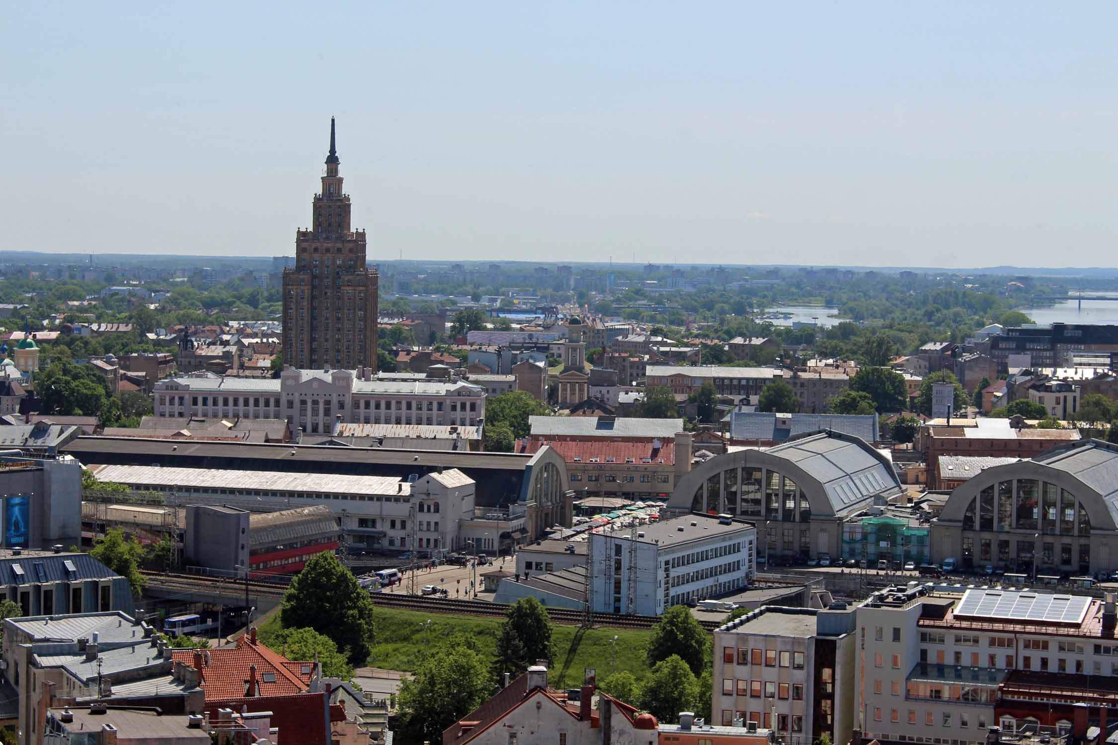Riga, palais soviétique de la Culture et de la Science