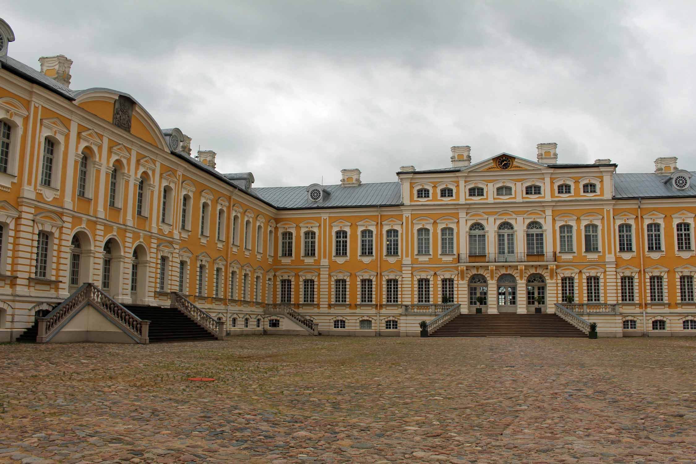 Château de Rundale, cour intérieure