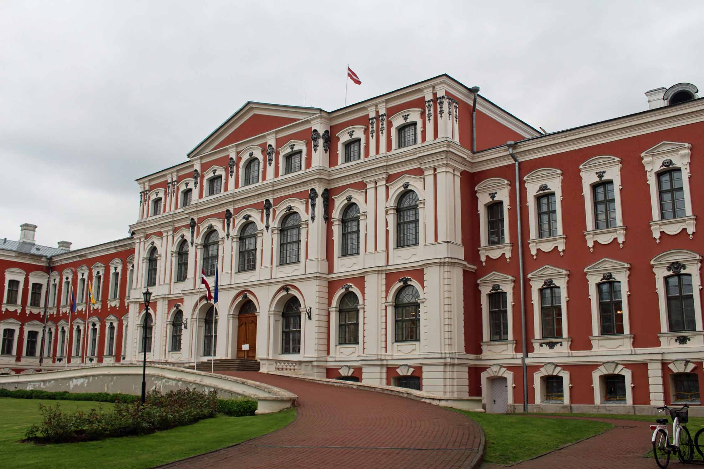 Palais de Jelgava, cour intérieure