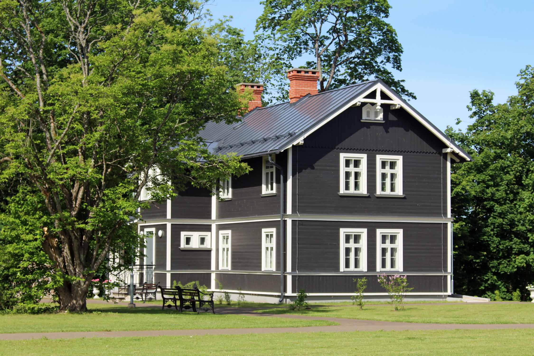 Sigulda, maison typique en bois