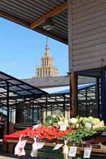 Riga, march&eacute; central, fruits et l&eacute;gumes