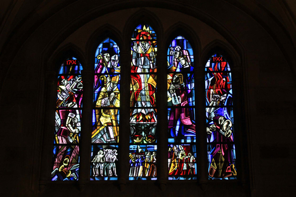 Echternach, basilique Saint-willibrond, vitraux