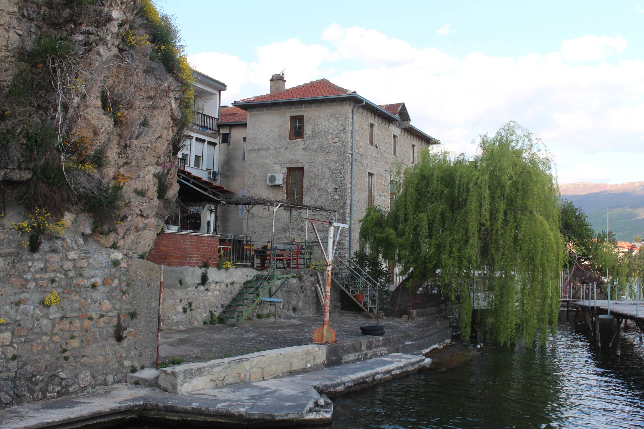 Ohrid, maisons, lac