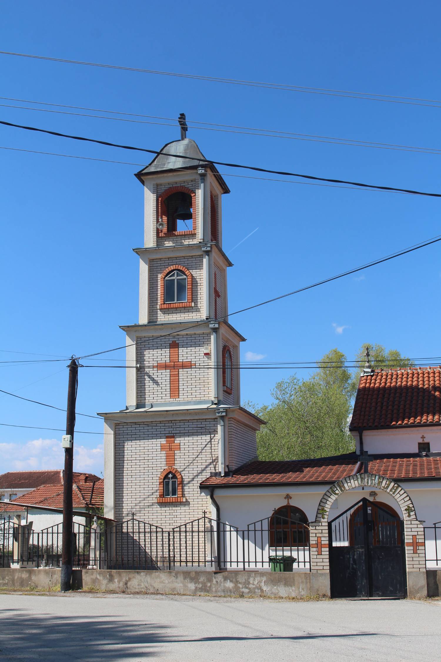 Ezerani, &eacute;glise Saint-Paul