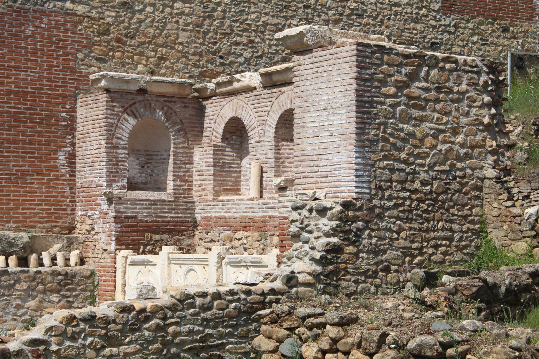 H&eacute;racl&eacute;e des Lyncestes, fontaine