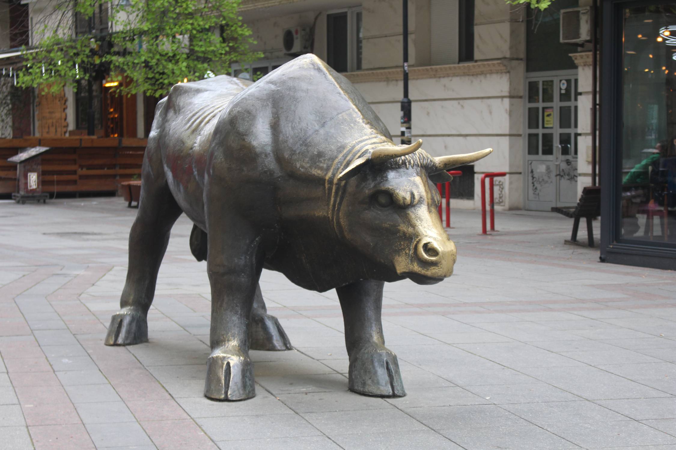 Skopje, sculpture de taureau