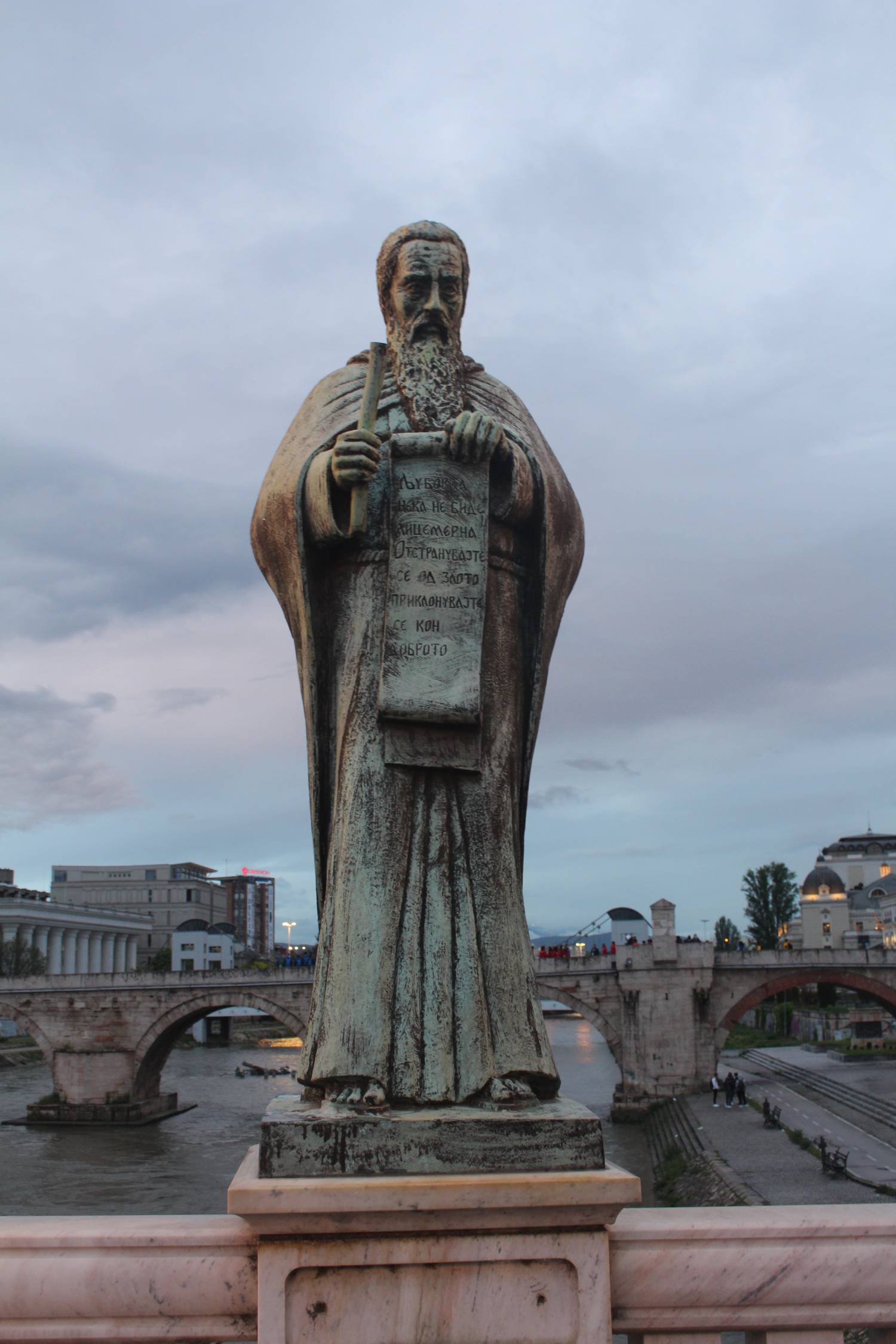 Skopje, Pont de l'Art, statue