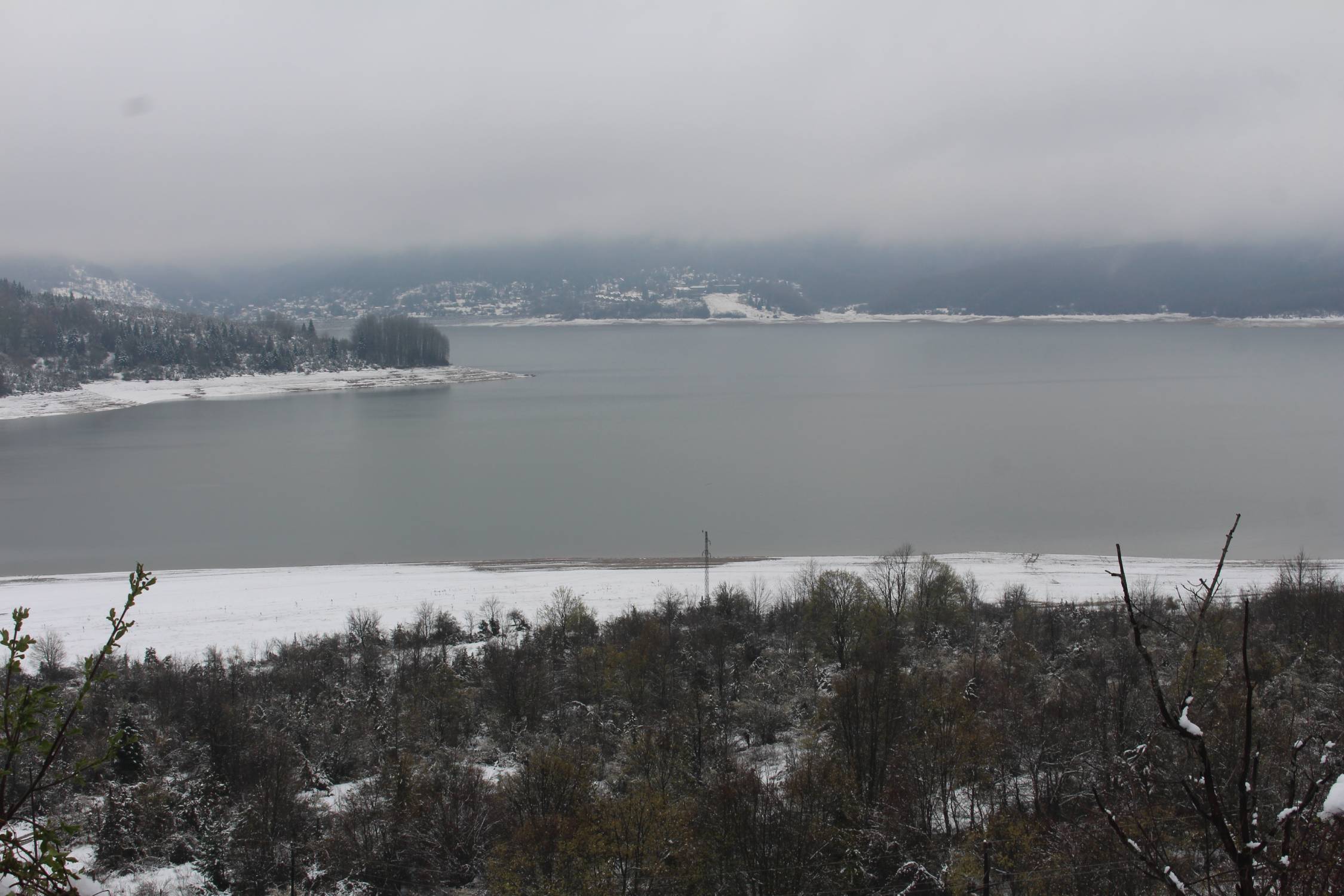 Lac de Mavroro, paysage