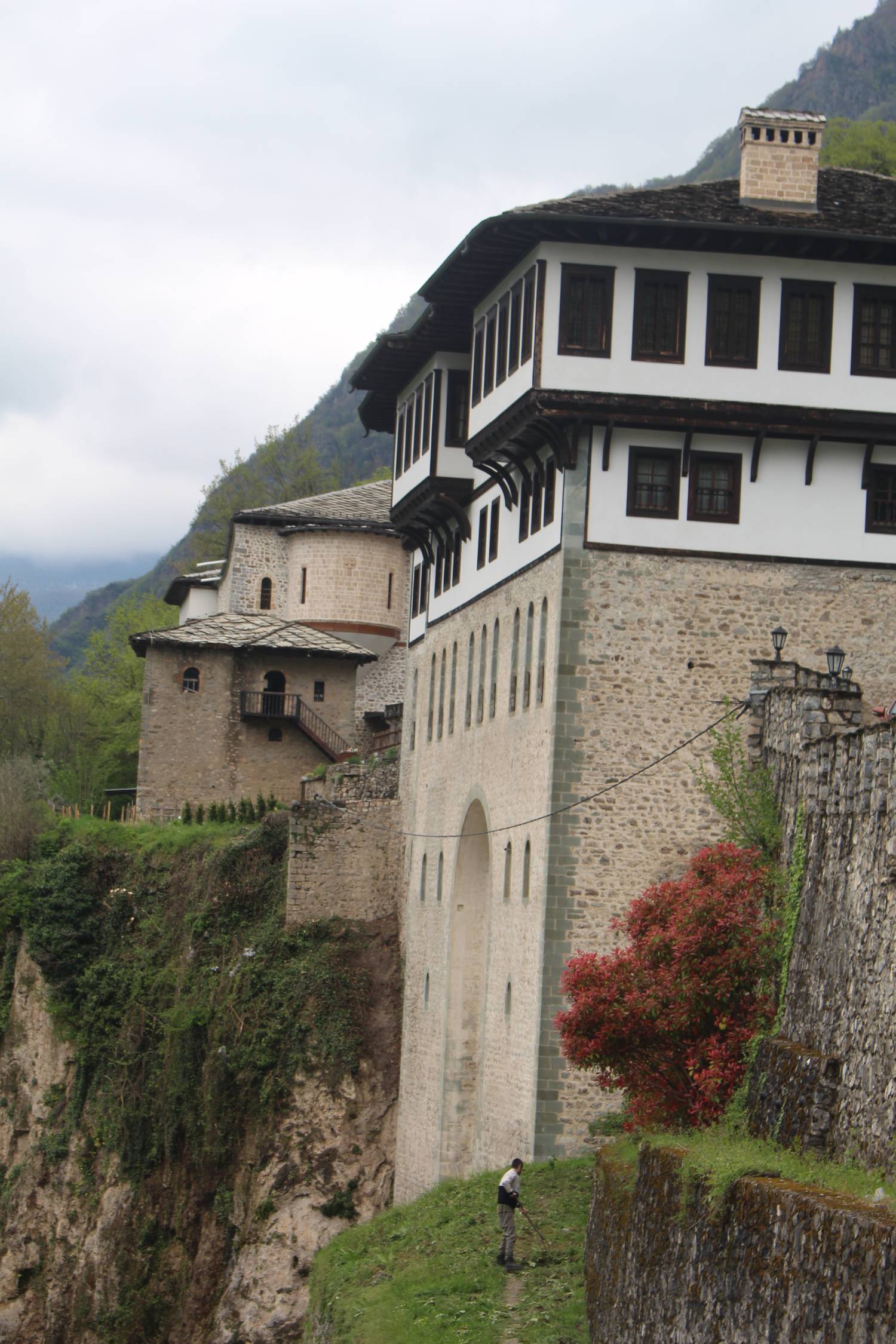 Monast&egrave;re Saint-Jean-Bigorski, falaises