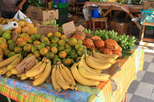 Fort-de-France, marché, fruits