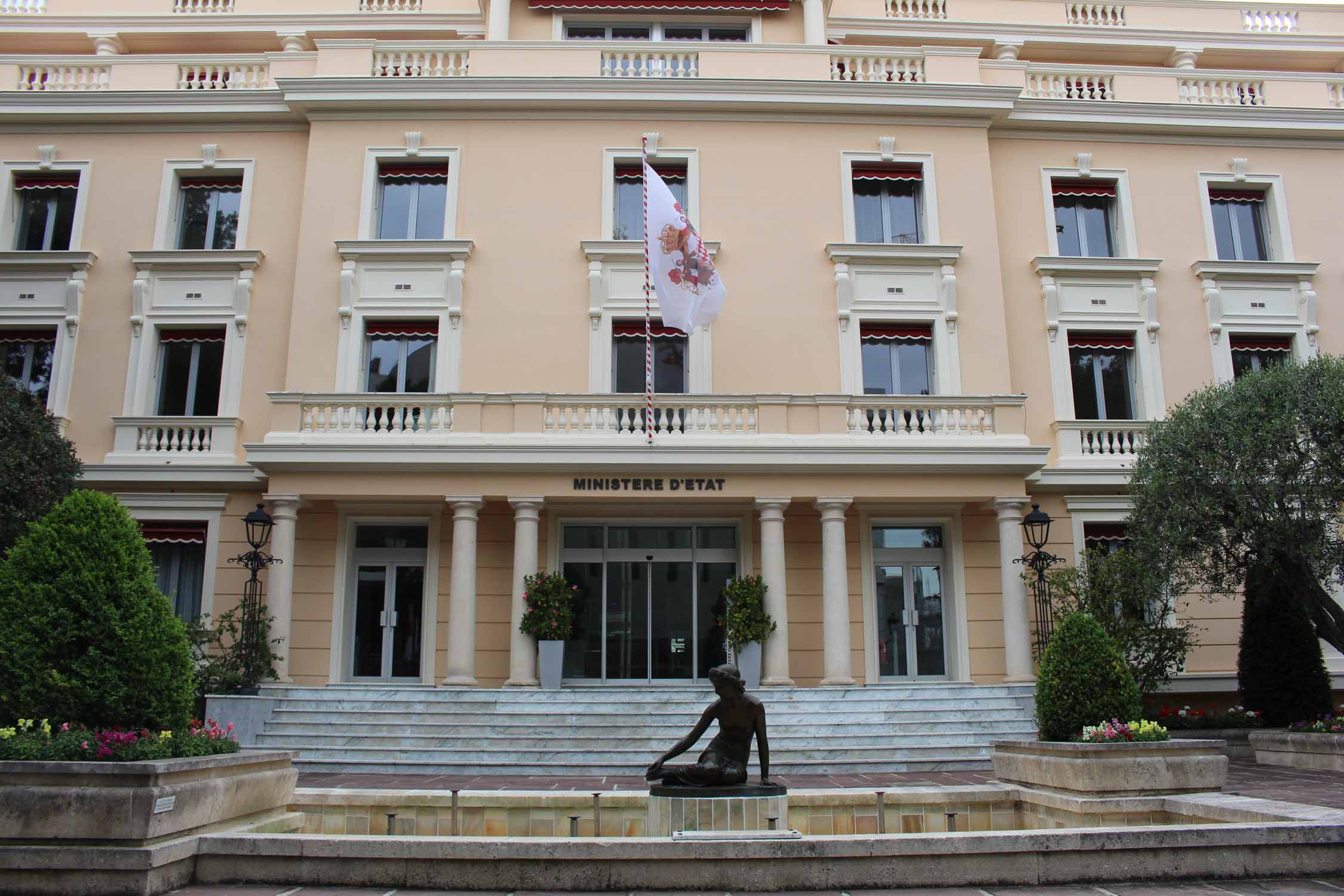 Principauté de Monaco, Petite Sirène, avenue des Pins