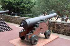 Principaut&eacute; de Monaco, le Rocher, canon