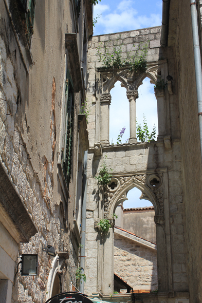 Kotor, ruines