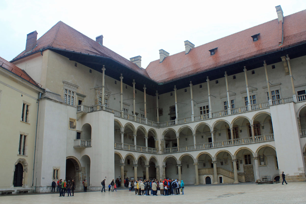 Cracovie, Château Royal, cour