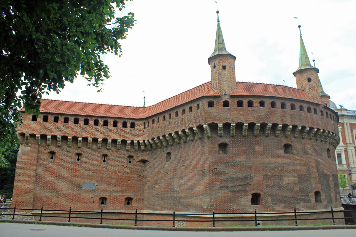 Cracovie, Barbacane, remparts