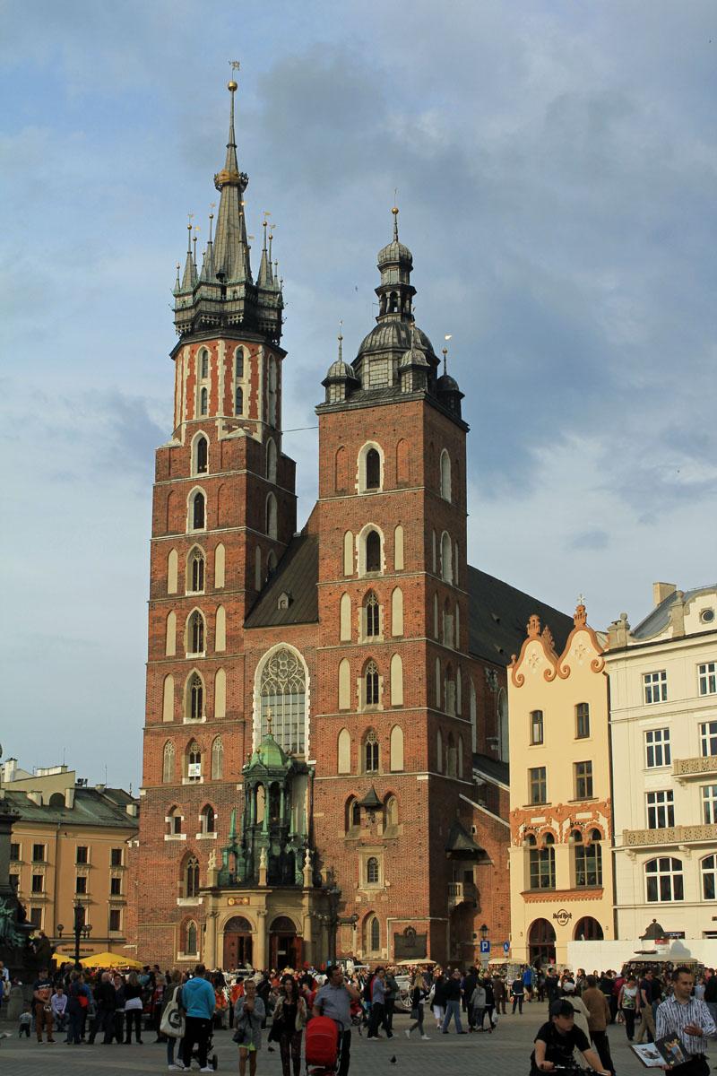 Cracovie, église Notre-Dame, Rynek