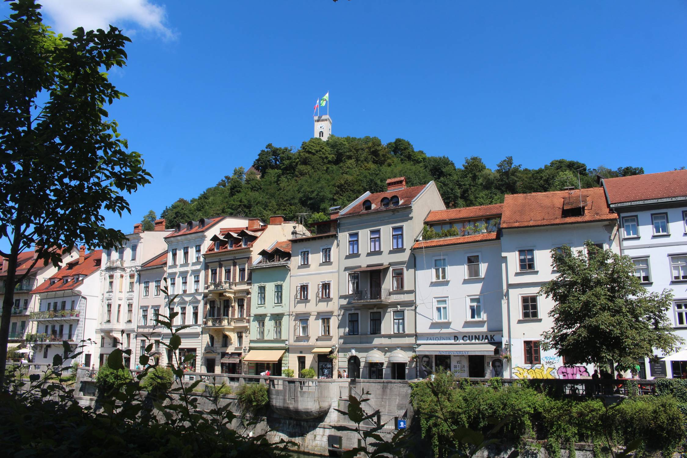 Ljubljana, rivière Ljubjanica, façades