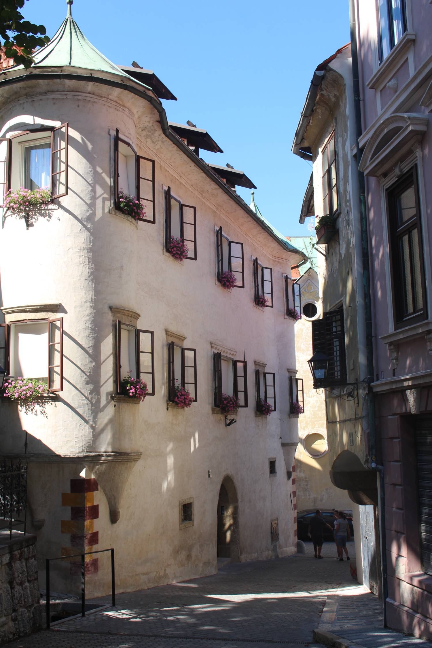 Škofja Loka, ruelle