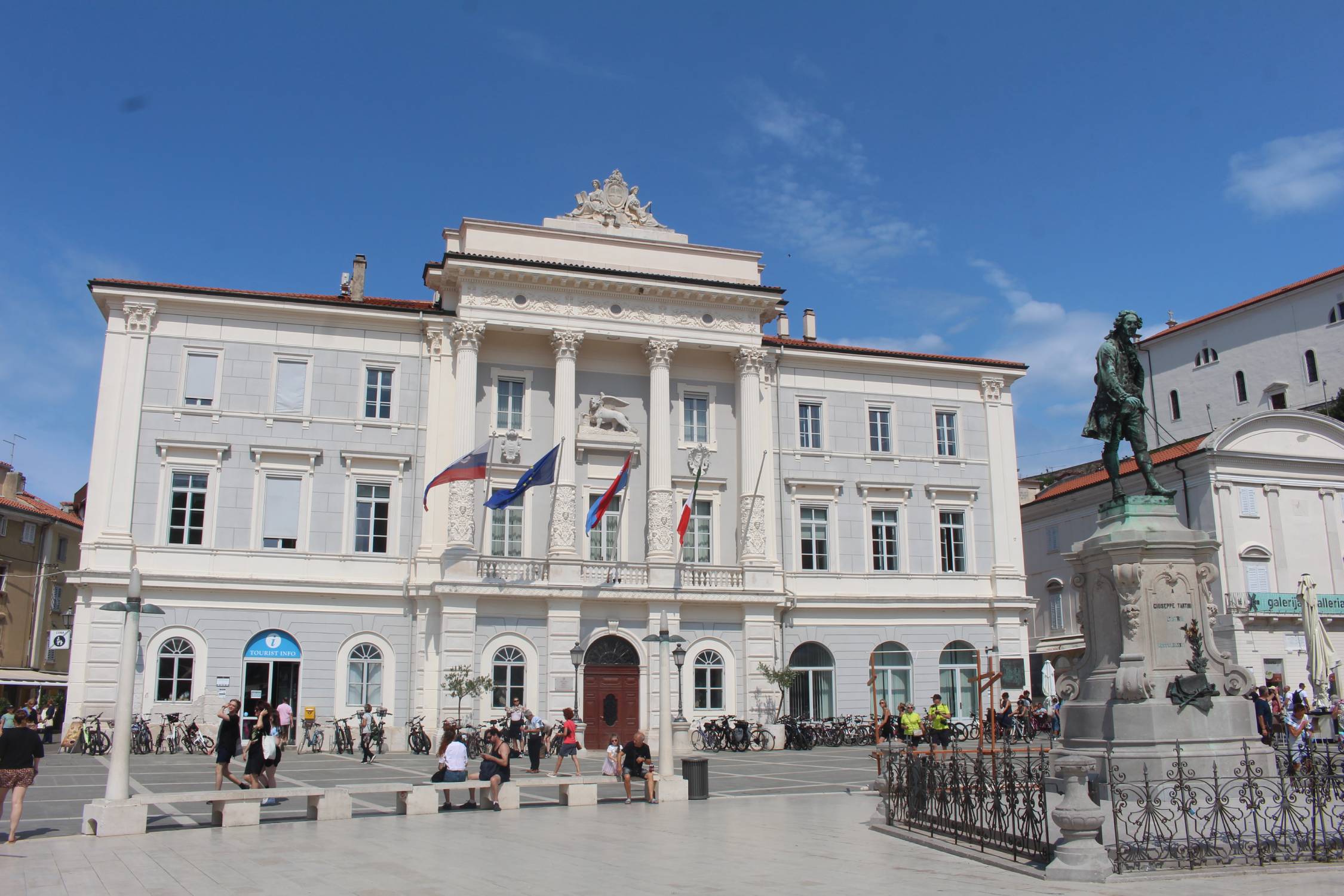 Piran, place Tartini, hôtel de ville