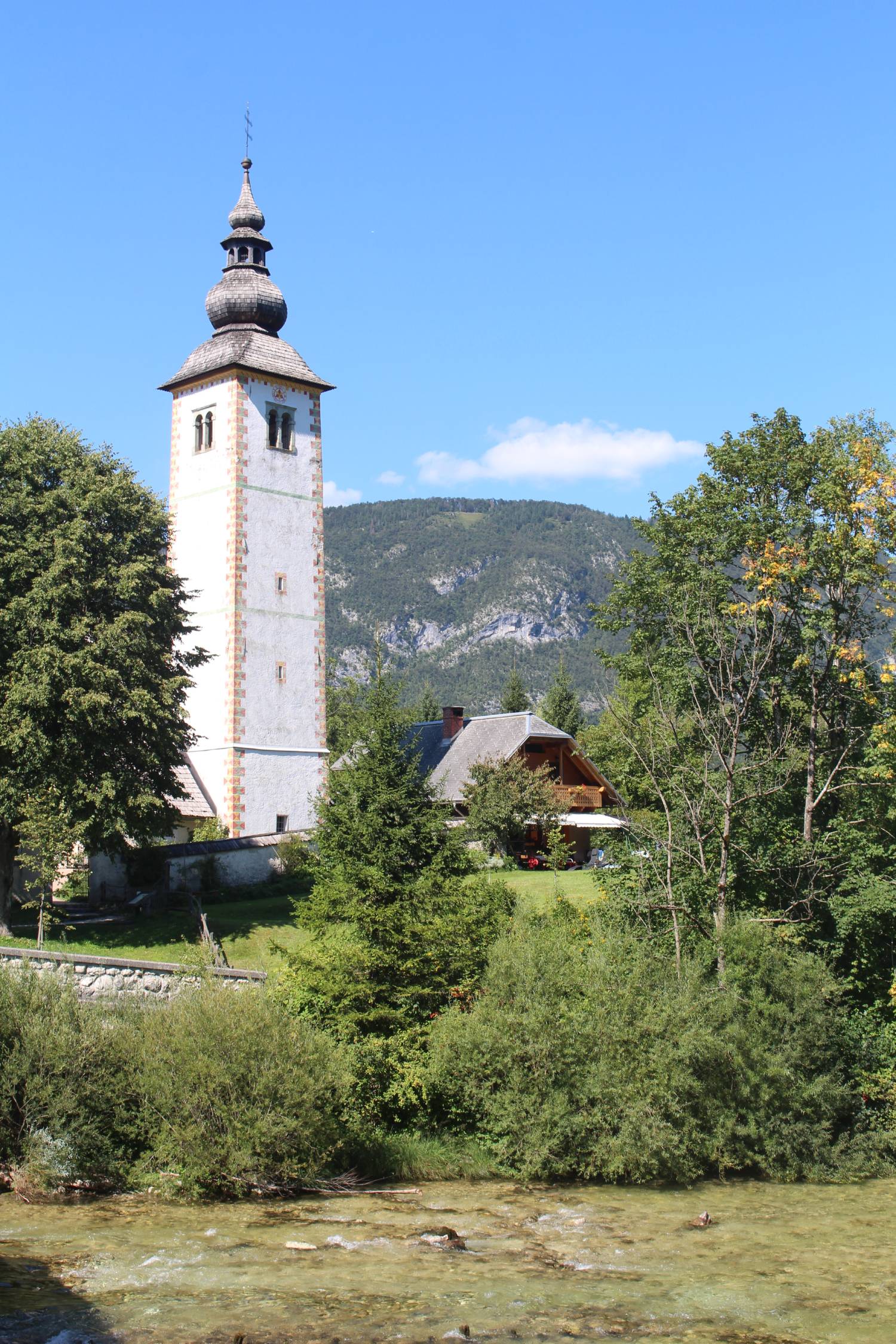 Lac de Bohinj, Ribcev Laz, église St-Jean-Baptiste