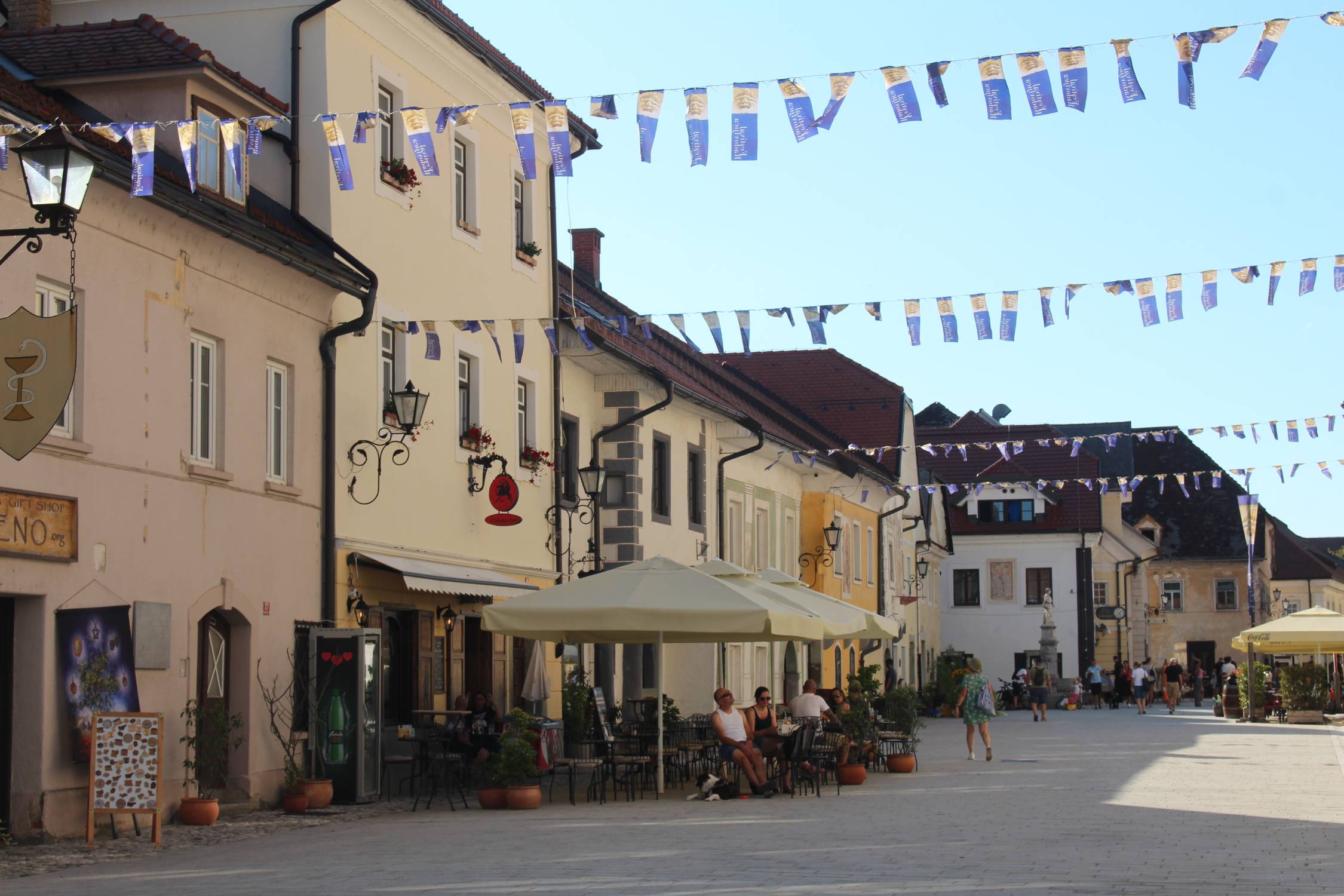 Slovénie, Radovljica, place Linhart