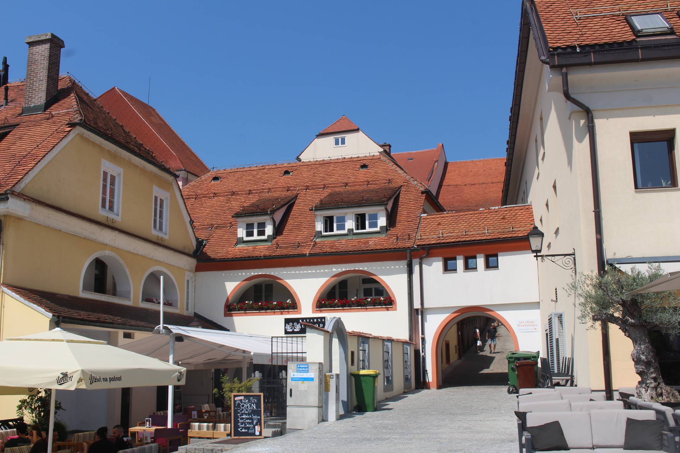 Maribor, quai Drave, habitations