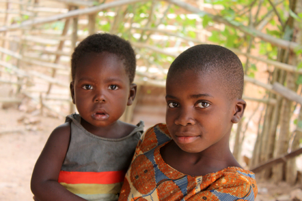 Togo, Kouma Kounda, enfants