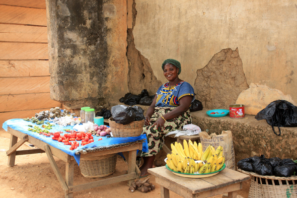 Vendeuse, Kouma Kounda, Togo