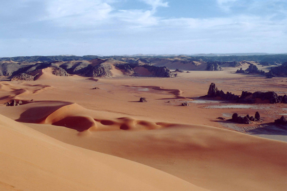 Les dunes de Tin Marzouga au Sahara